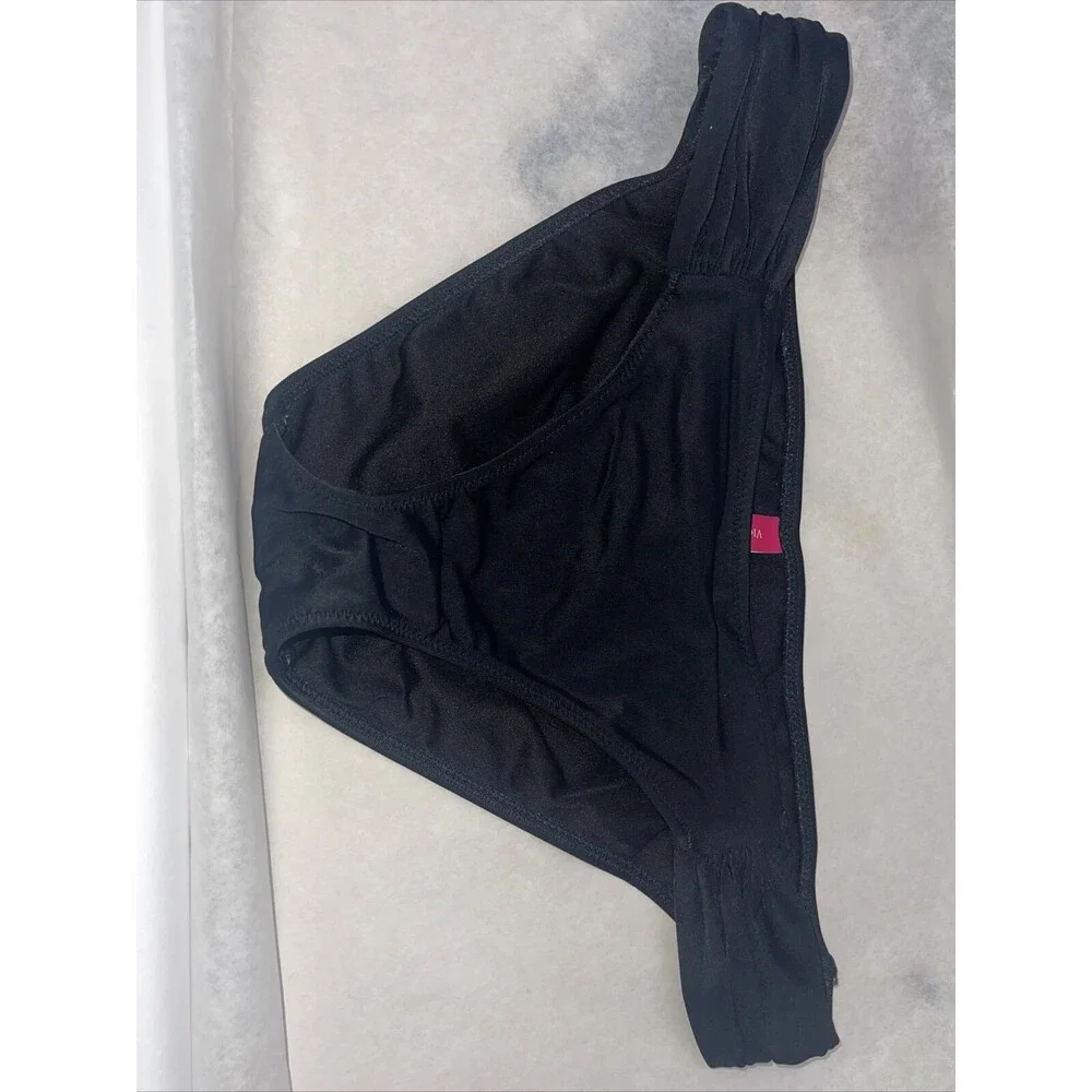 Victoria's Secret Swim Set The Unforgettable Demi Top(32D) Black Bottom Small